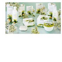 L'AMANDE ORCHIDEA DEOD SPRAY-1