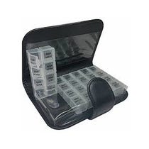 Wöchentliche Tablettenbox in einem schwarzen Buch-2